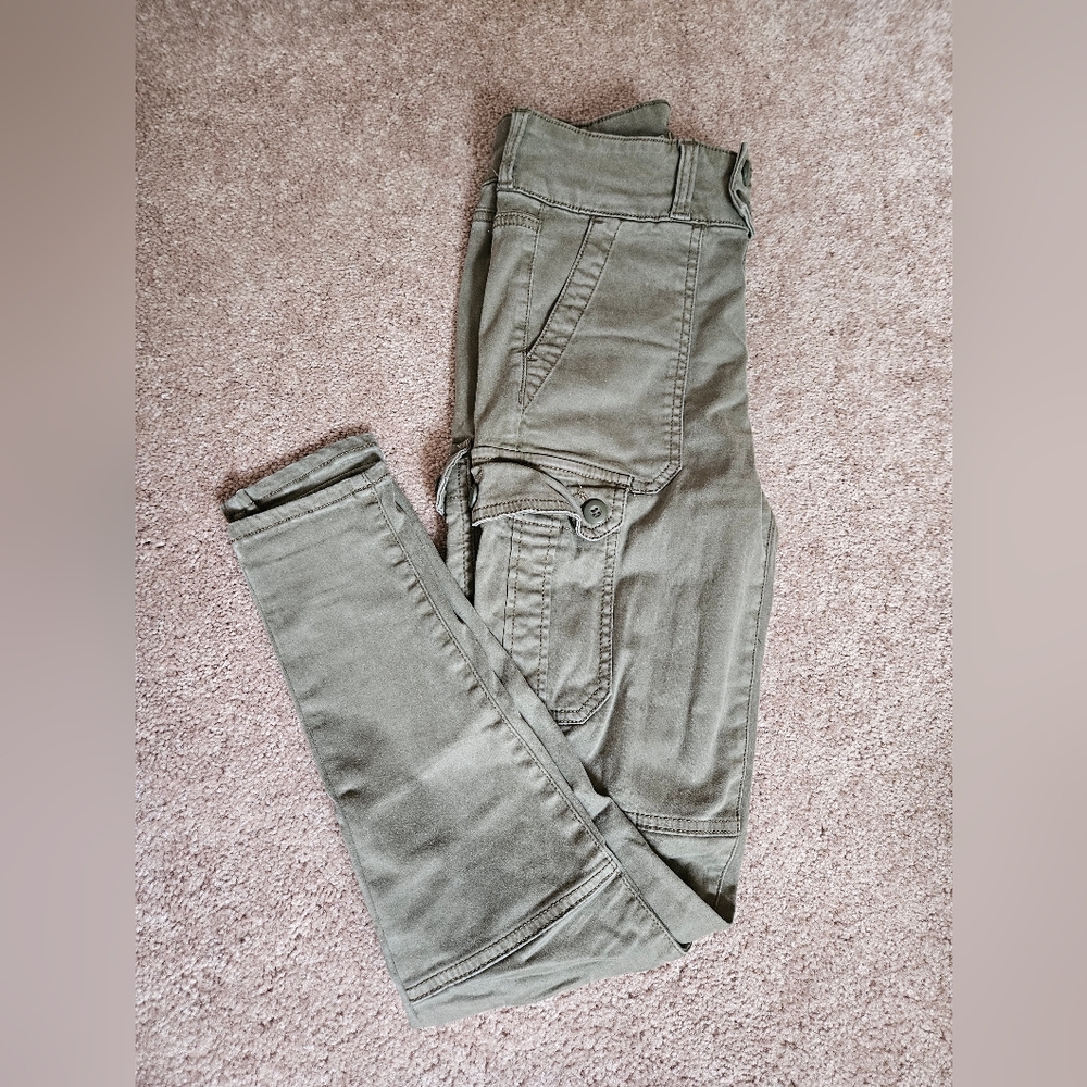 American Eagle Outfitters Olive Green Skinny Cargo Pants